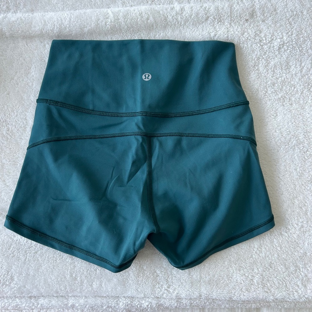 Lululemon Short Spandex